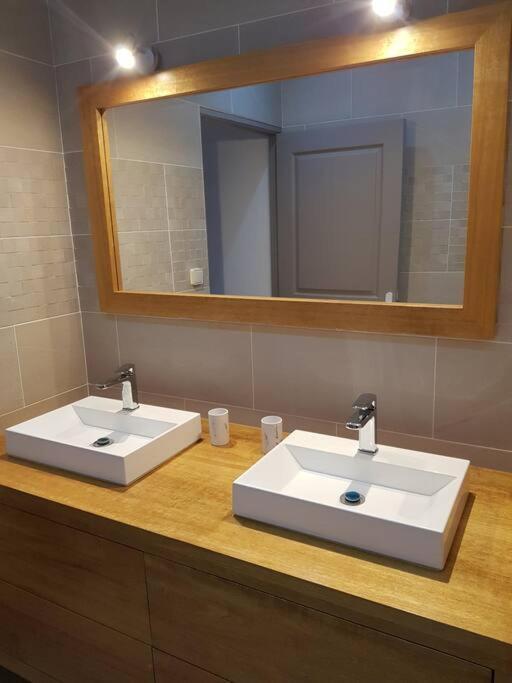 Case Terre Sainte - Maison Meublee F3 Extérieur photo